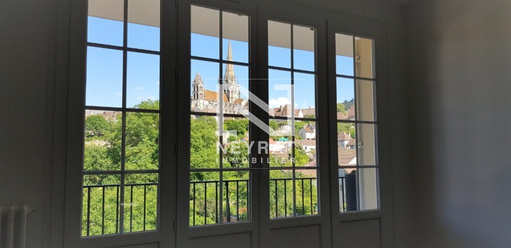 Appartement T3 80 m  Autun