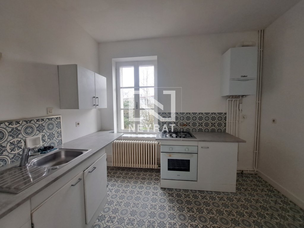 APPARTEMENT T3 A VENDRE - AUTUN - 54.68 m2 - 45000€