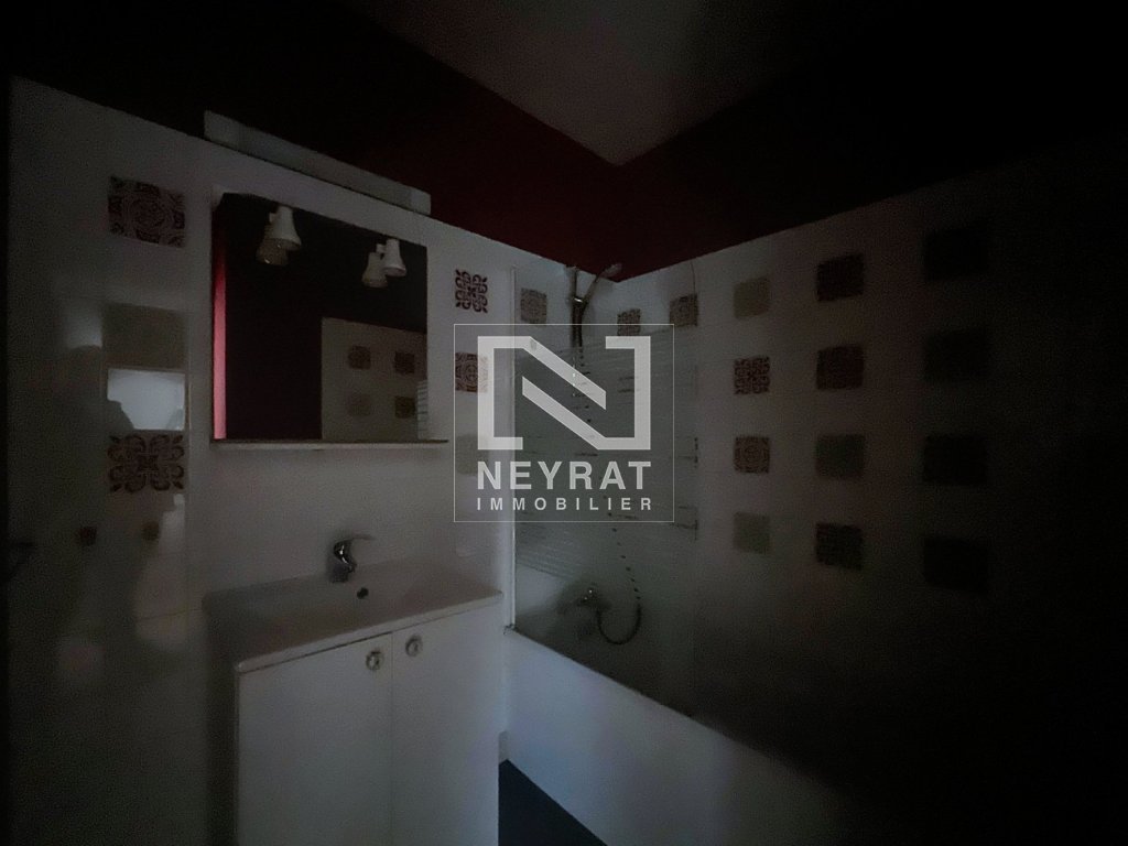 APPARTEMENT T3 A VENDRE - AUTUN - 78.28 m2 - 87000€