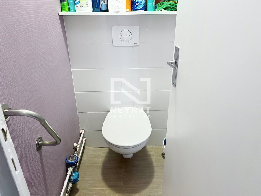 APPARTEMENT T3 A VENDRE - AUTUN - 74.5 m2 - 80�000�&euro;