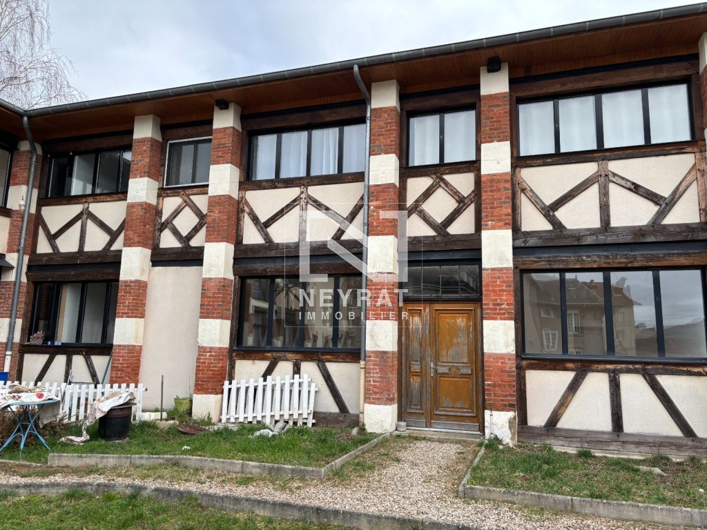 APPARTEMENT T3 A VENDRE - AUTUN - 74.48 m2 - 65 000 &euro;