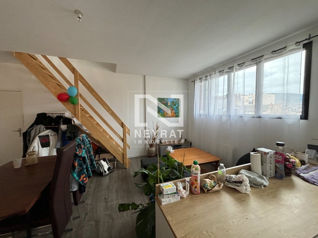 APPARTEMENT T3 A VENDRE - AUTUN - 74.48 m2 - 65 000 &euro;