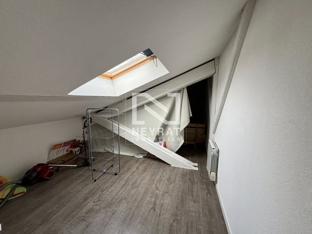APPARTEMENT T3 A VENDRE - AUTUN - 74.48 m2 - 65 000 &euro;
