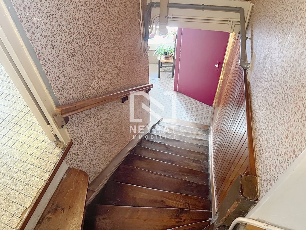 APPARTEMENT T3 A VENDRE - AUTUN - 72.82 m2 - 39 500 &euro;