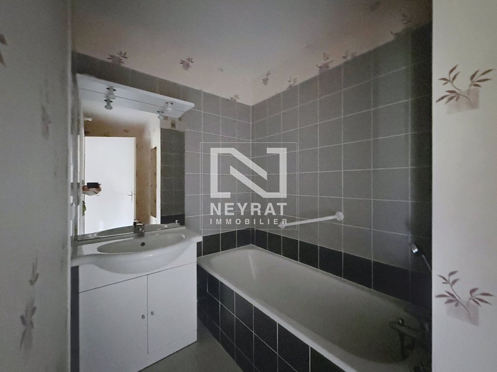 APPARTEMENT T3 A VENDRE - AUTUN - 60.86 m2 - 95 000 &euro;