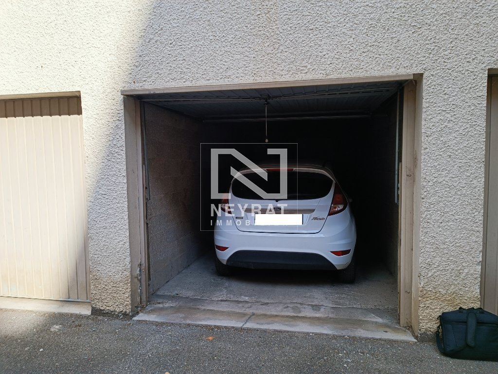 Type 3 65.27 m2 avec cave 2 garages vendus loués A VENDRE - AUXONNE - 65.27 m2 - 105 000 &euro;