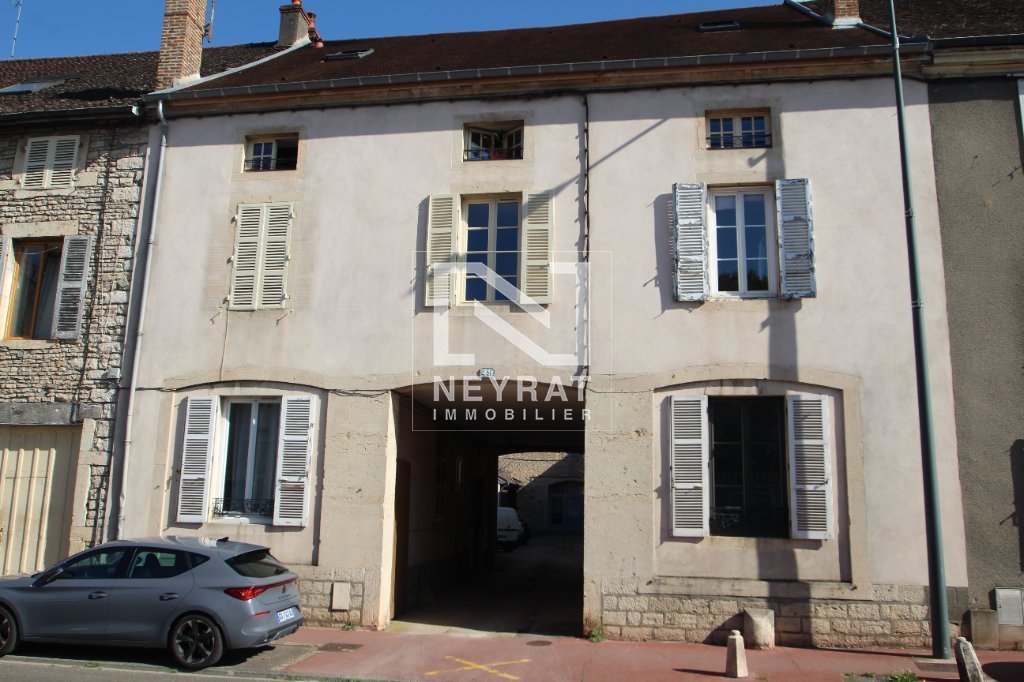 IMMEUBLE DE RAPPORT A VENDRE - BEAUNE - 93.6 m2 - 185000€