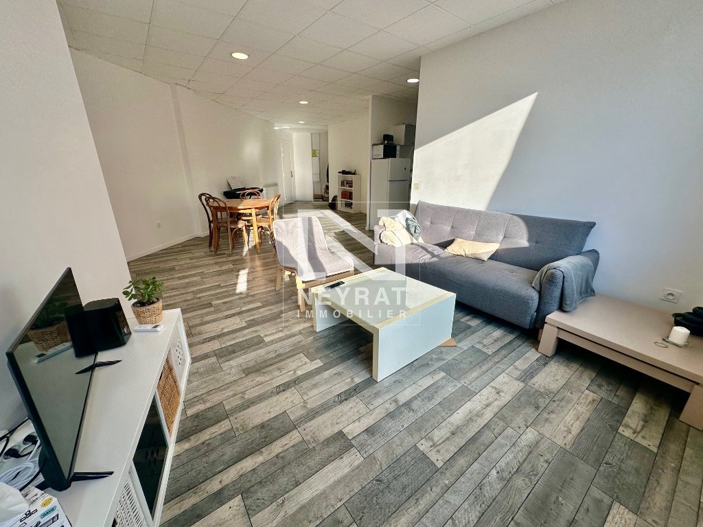 APPARTEMENT T3 A VENDRE - CHALON SUR SAONE Centre Ville - 75.58 m2 - 95 000 €