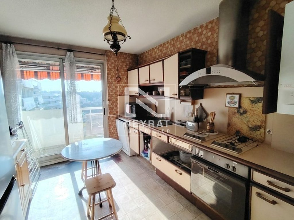 APPARTEMENT T3 - CHALON SUR SAONE - 66.89 m2 - VENDU