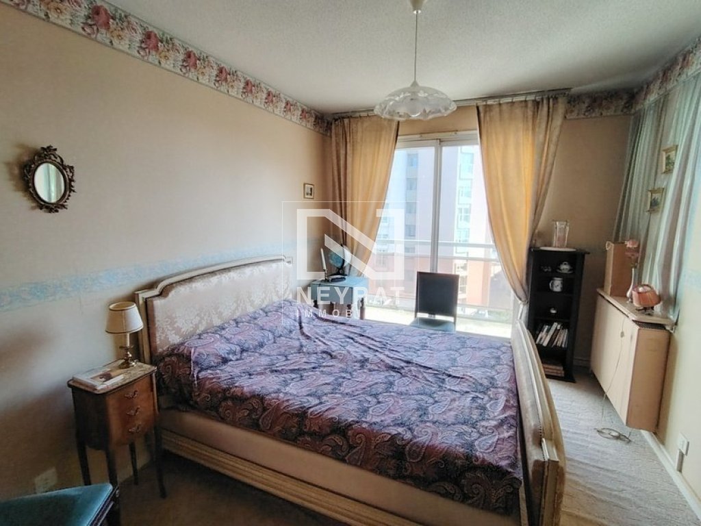 APPARTEMENT T3 - CHALON SUR SAONE - 66.89 m2 - VENDU