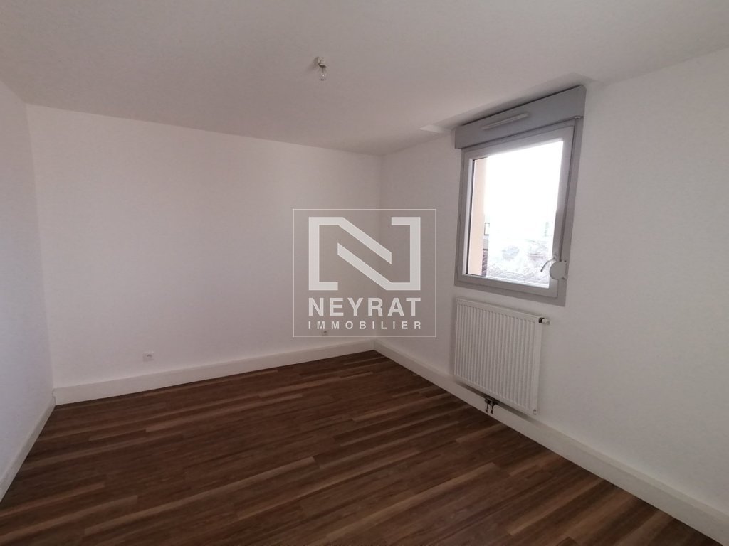 APPARTEMENT T3 - CHALON SUR SAONE - 92 m2 - 212�000�&euro;