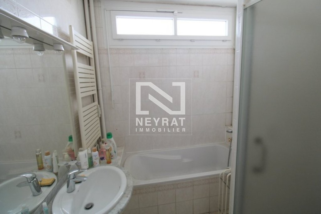 APPARTEMENT T3 - CHALON SUR SAONE - 66.21 m2 - VENDU