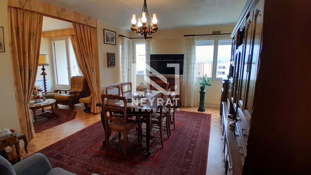 APPARTEMENT T3 A VENDRE - CHALON SUR SAONE - 70.87 m2 - 70000€
