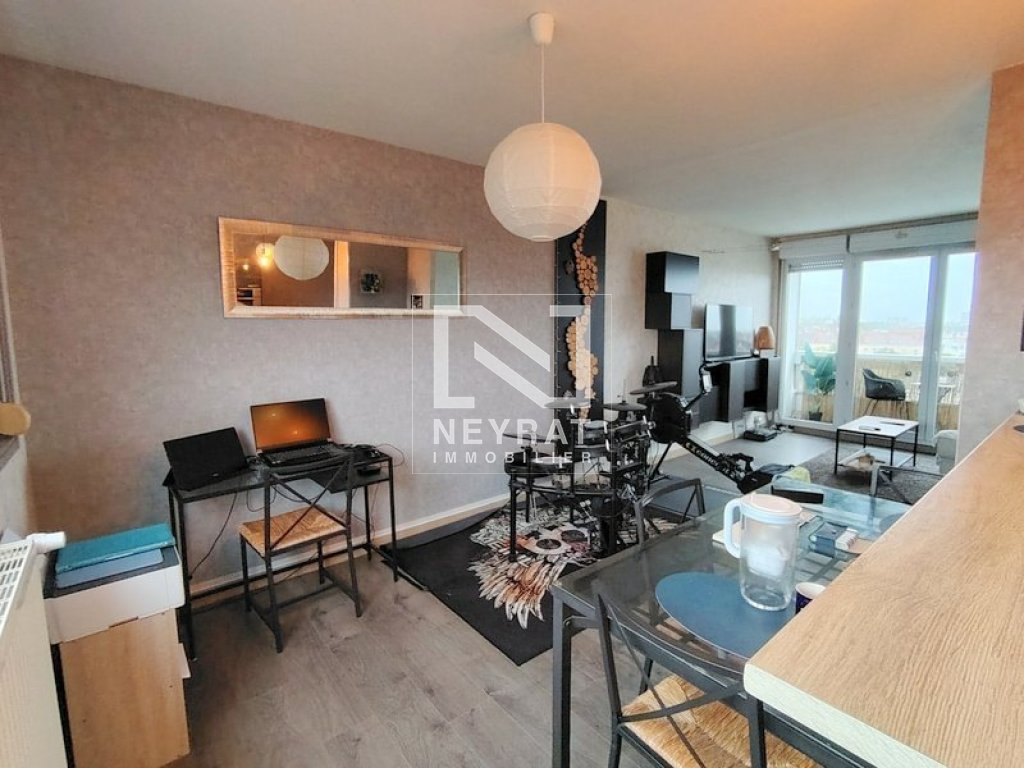 T3 56m²