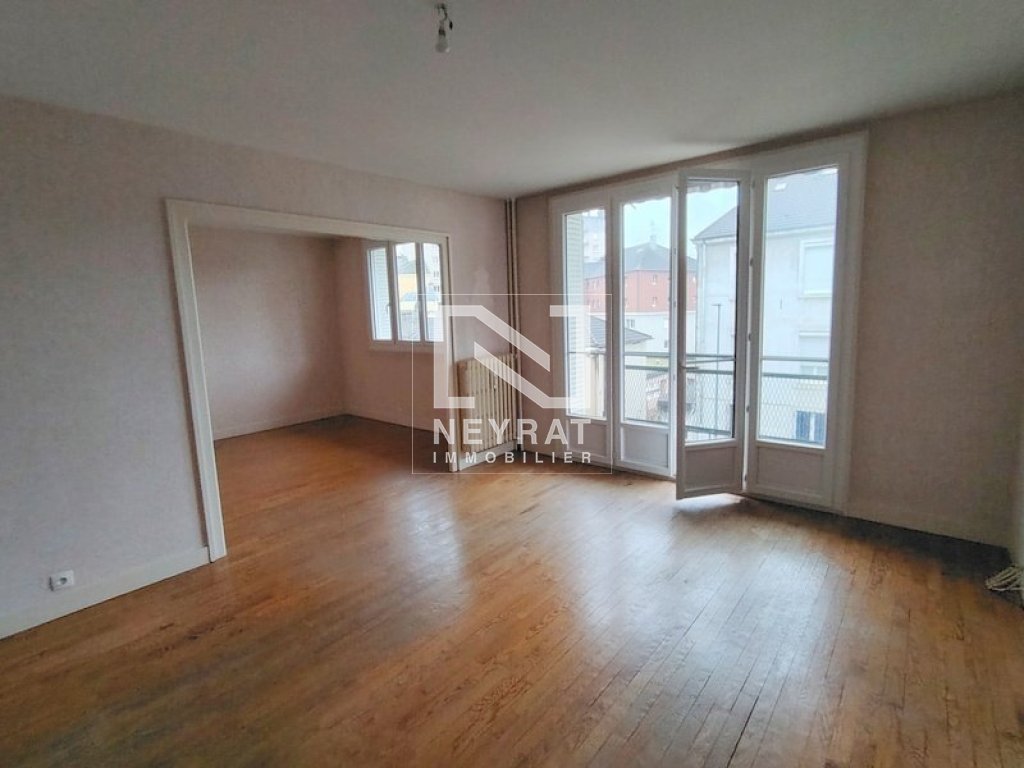 APPARTEMENT T3 - CHALON SUR SAONE - 65.09 m2 - VENDU