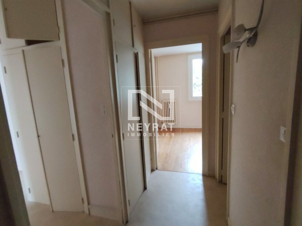 APPARTEMENT T3 - CHALON SUR SAONE - 65.09 m2 - VENDU