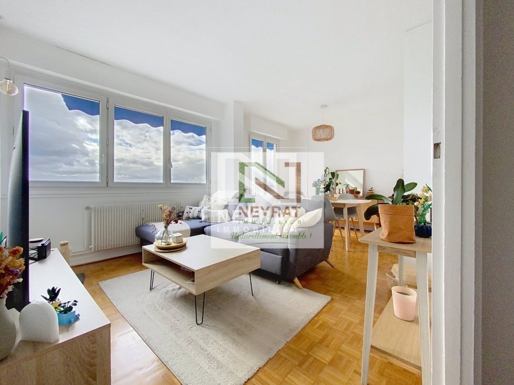 APPARTEMENT T3 A VENDRE - CHALON SUR SAONE - 73 m2 - 125 000 €