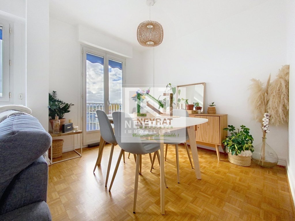 APPARTEMENT T3 A VENDRE - CHALON SUR SAONE - 73 m2 - 125 000 €