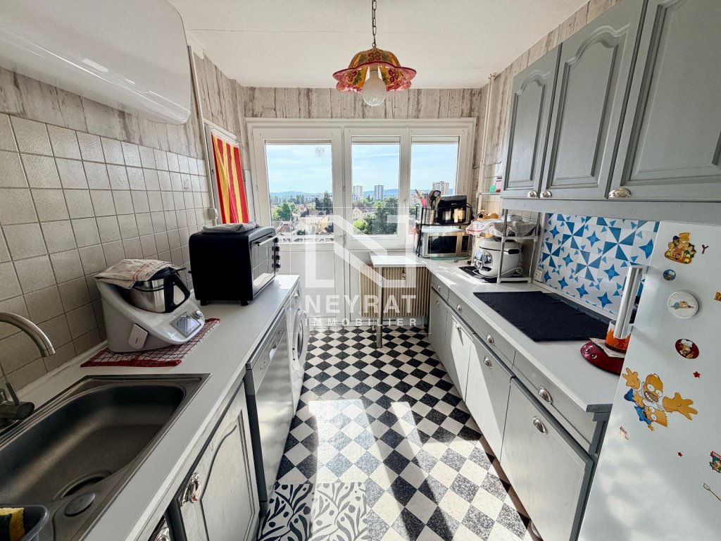 APPARTEMENT T3 A VENDRE - CHALON SUR SAONE - 62.79 m2 - 124 000 &euro;