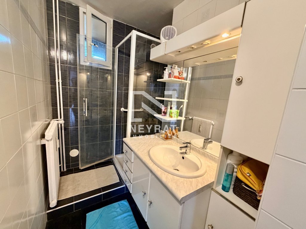 APPARTEMENT T3 A VENDRE - CHALON SUR SAONE - 62.79 m2 - 124 000 &euro;