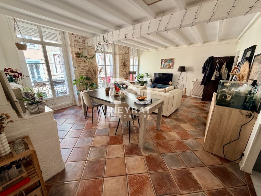 APPARTEMENT T3 A VENDRE - CHALON SUR SAONE - 75.02 m2 - 158 000 &euro;