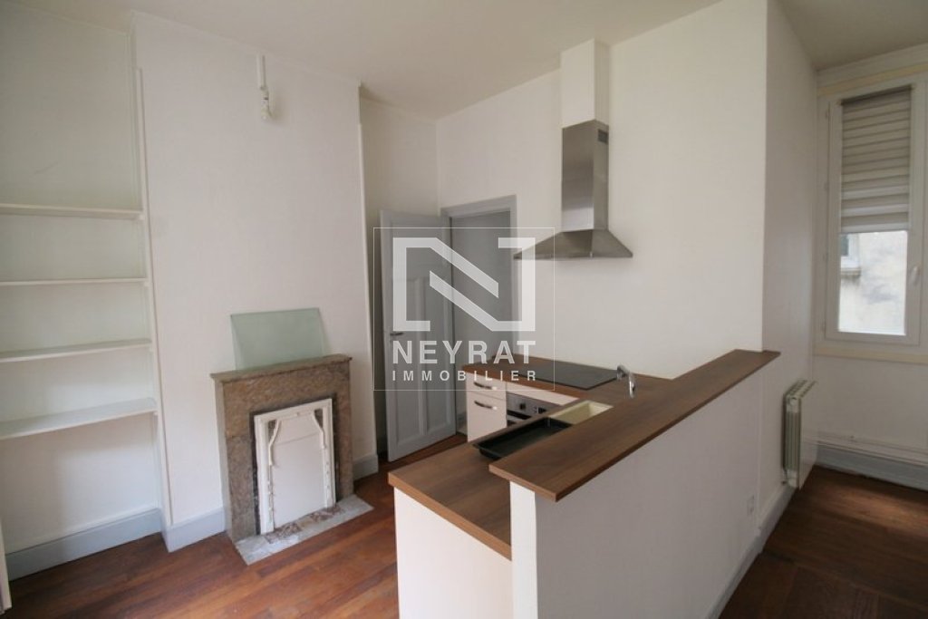 APPARTEMENT T3 A VENDRE - CHALON SUR SAONE - 69 m2 - 83 000 &euro;