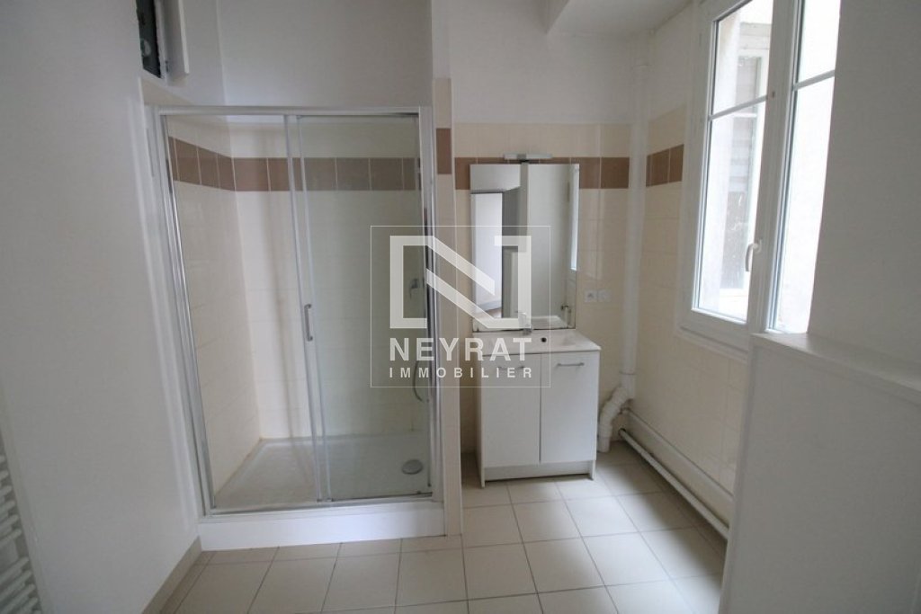 APPARTEMENT T3 A VENDRE - CHALON SUR SAONE - 69 m2 - 83 000 &euro;