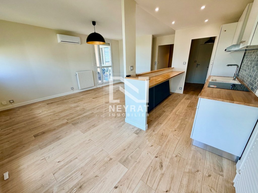 APPARTEMENT T3 A VENDRE - CHALON SUR SAONE - 70.72 m2 - 123 000 &euro;