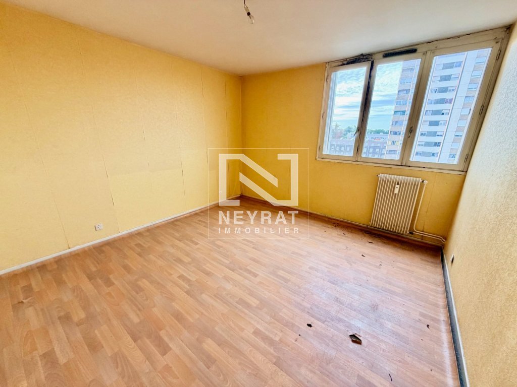 APPARTEMENT T3 A VENDRE - CHALON SUR SAONE - 64.11 m2 - 69 000 &euro;