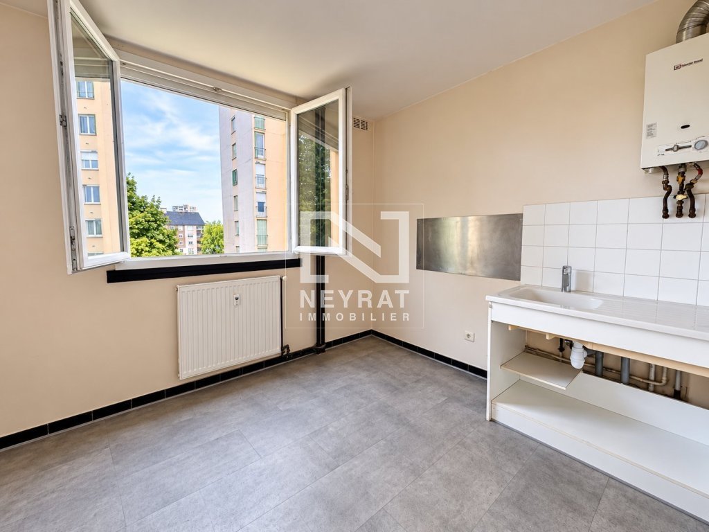 Appartement T3 2 chambres + dressing