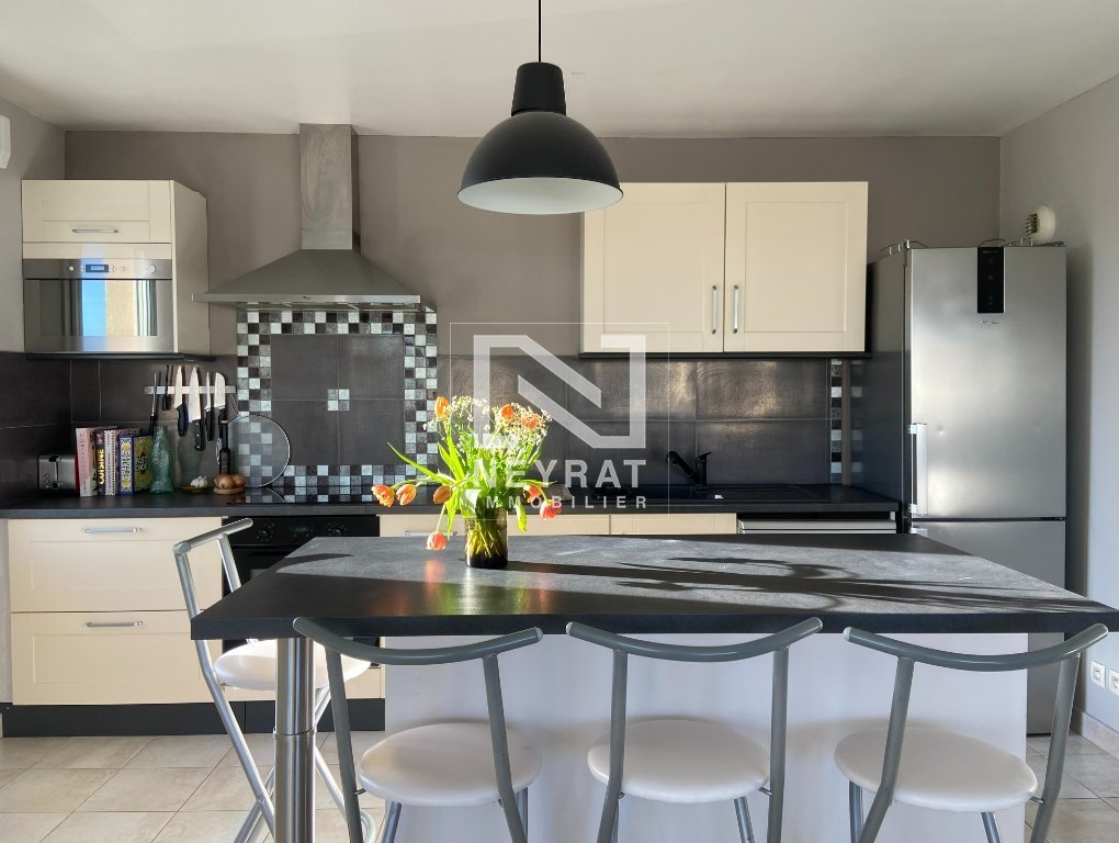 T3 lumineux avec terrasse et garage A VENDRE - CHEVIGNY ST SAUVEUR - 70 m2 - 205000€