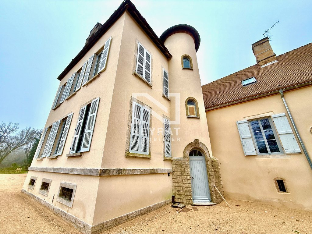 APPARTEMENT T3 - DEMIGNY - 93.05 m2 - VENDU