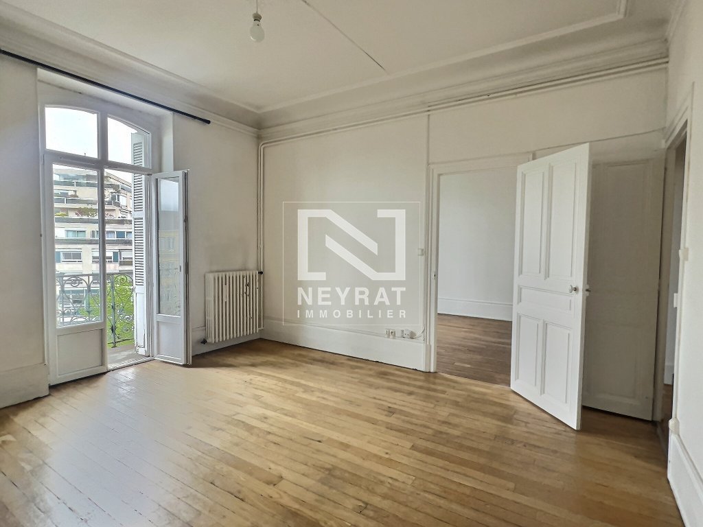 APPARTEMENT T3 - DIJON Centre ville - 66.21 m2 - VENDU