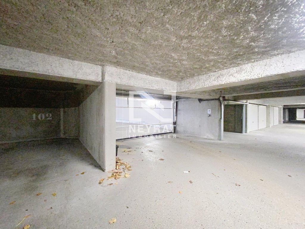 T3 EN REZ DE JARDIN AVEC STATIONNEMENT PRIV� A VENDRE - DIJON MONTCHAPET/JOUVENCE - 60.61 m2 - 210�000�&euro;