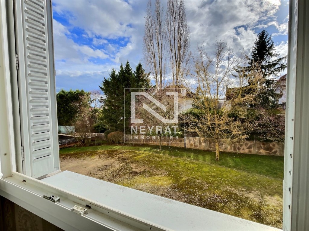 APPARTEMENT T3 - DIJON - 54.53 m2 - 145�200�&euro;