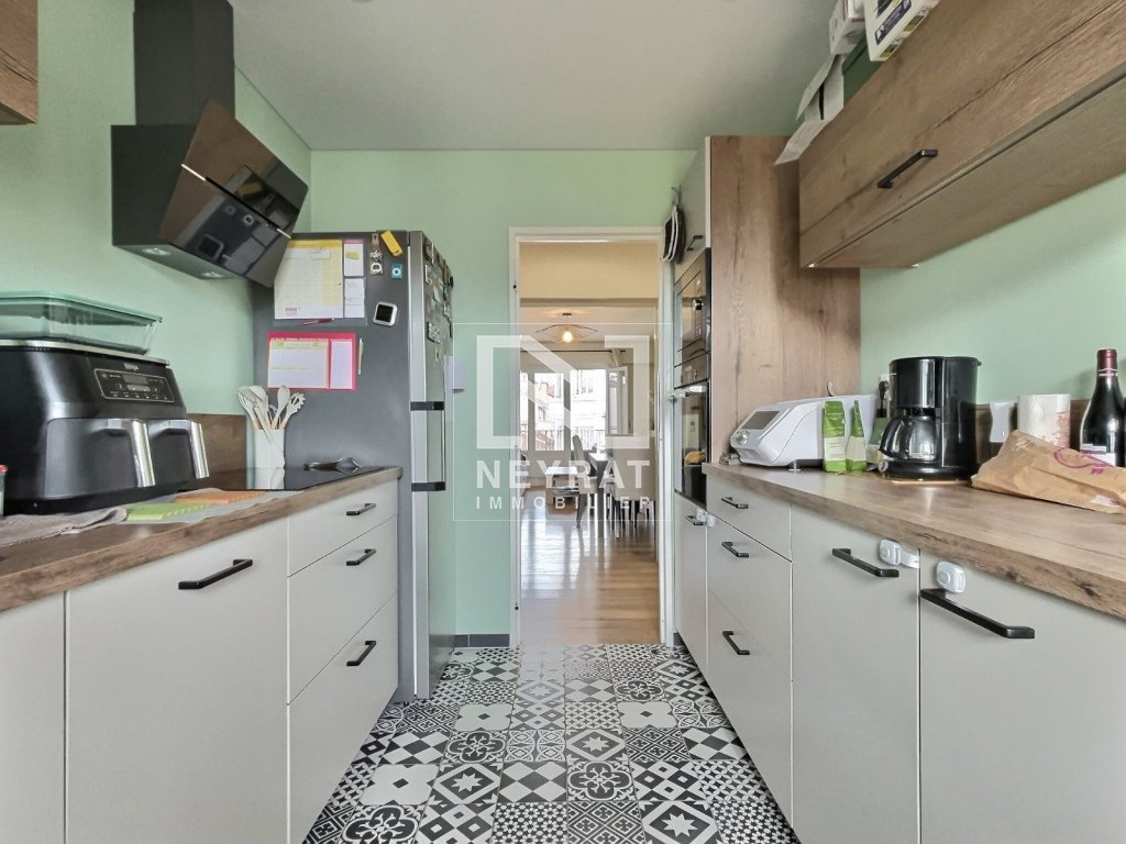 APPARTEMENT TYPE 3 - BALCONS ET PARKING PRIVATIF - DIJON - 67.69 m2 - VENDU
