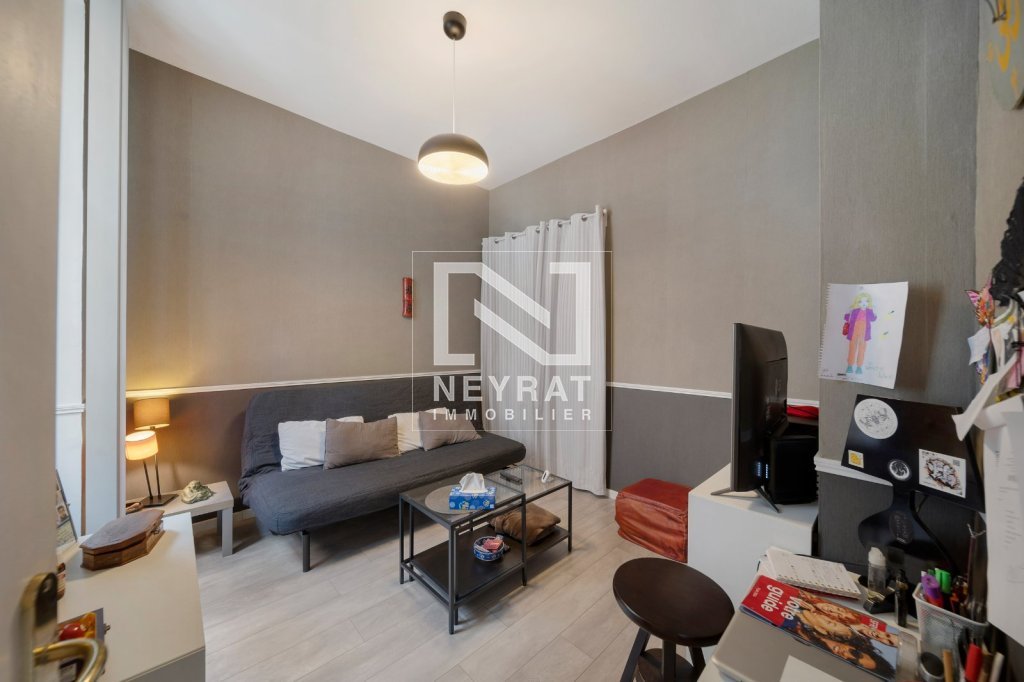 APPARTEMENT T3 - DIJON - 57.38 m2 - 183�000�&euro;