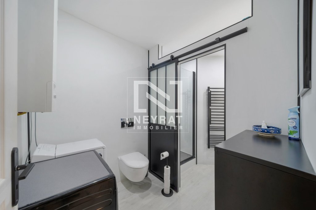 APPARTEMENT T3 - DIJON - 57.38 m2 - 183�000�&euro;