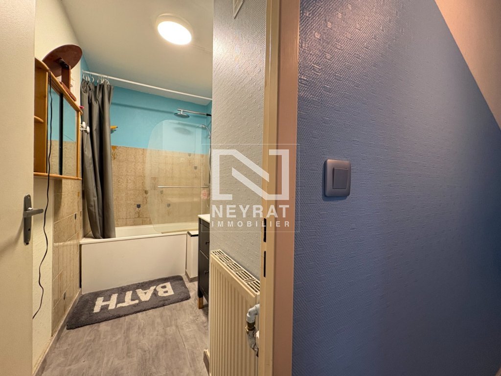 T3 lumineux avec cave