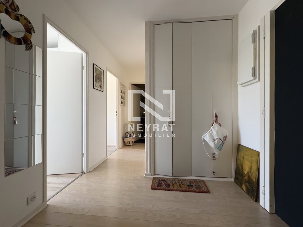 APPARTEMENT TYPE 3 AVEC BALCON A VENDRE - DIJON - 70.6 m2 - 230 000 &euro;