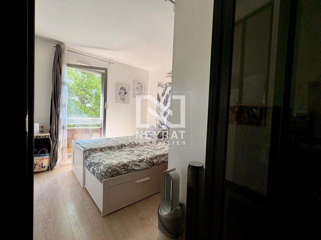 Appartement avec balcon, cave et garage privatif - Environnement verdoyant - Quartier Wilson / Allées du parc