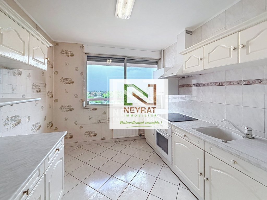 Grand T3 avec vue dégagée A VENDRE - DIJON TIRE PESSEAU - 73.23 m2 - 90 000 &euro;