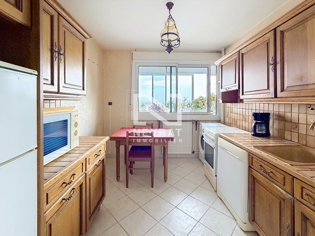 Appartement lumineux avec vue dégagée A VENDRE - DIJON Tire Pesseau - 73.29 m2 - 70 000 &euro;
