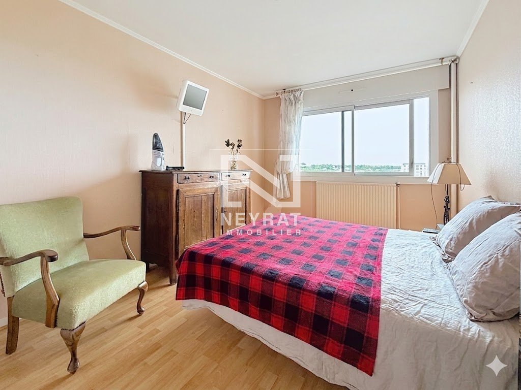 Appartement lumineux avec vue dégagée A VENDRE - DIJON Tire Pesseau - 73.29 m2 - 70 000 &euro;