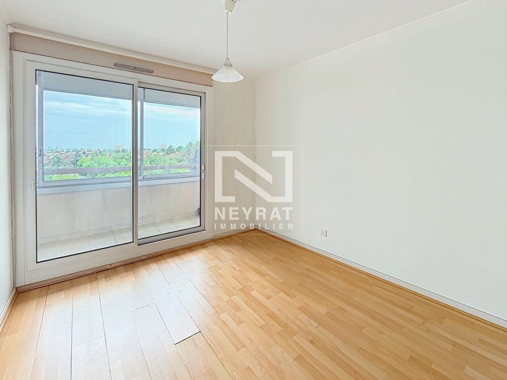 Appartement lumineux avec vue dégagée A VENDRE - DIJON Tire Pesseau - 73.29 m2 - 70 000 &euro;