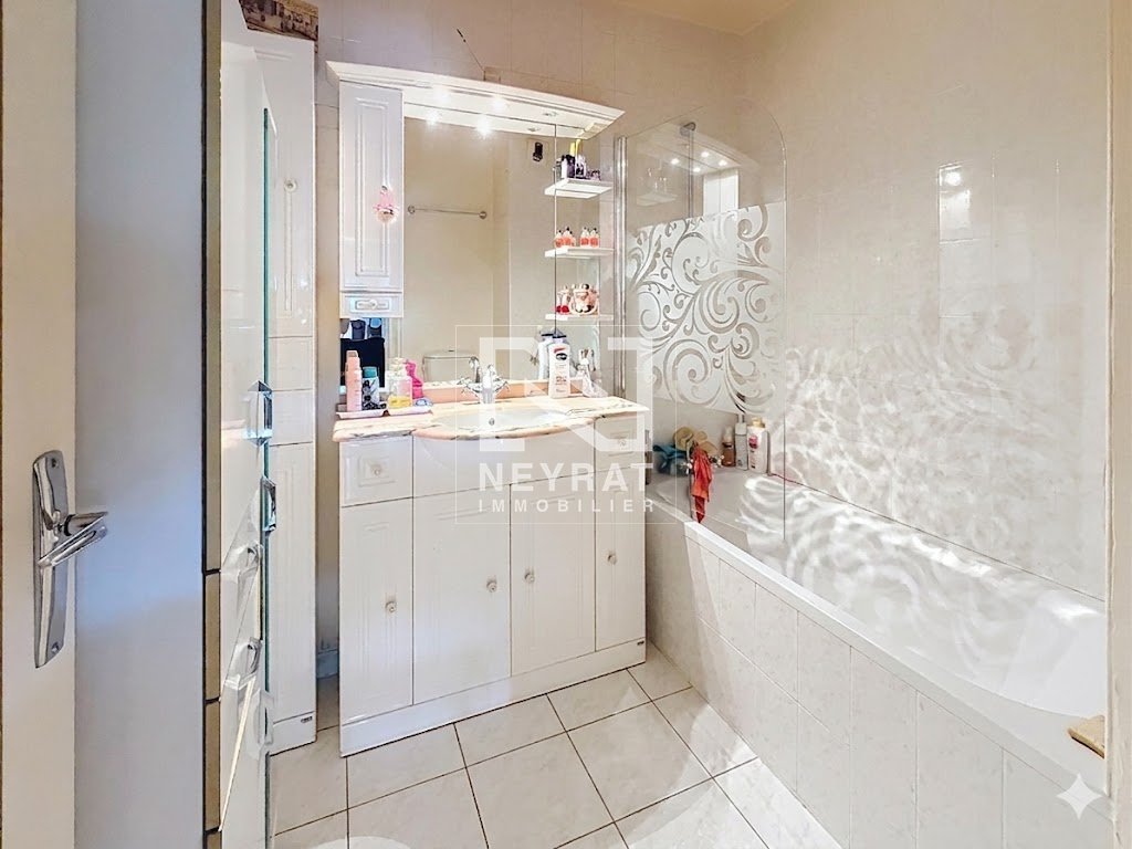 Appartement lumineux avec vue dégagée A VENDRE - DIJON Tire Pesseau - 73.29 m2 - 70 000 &euro;