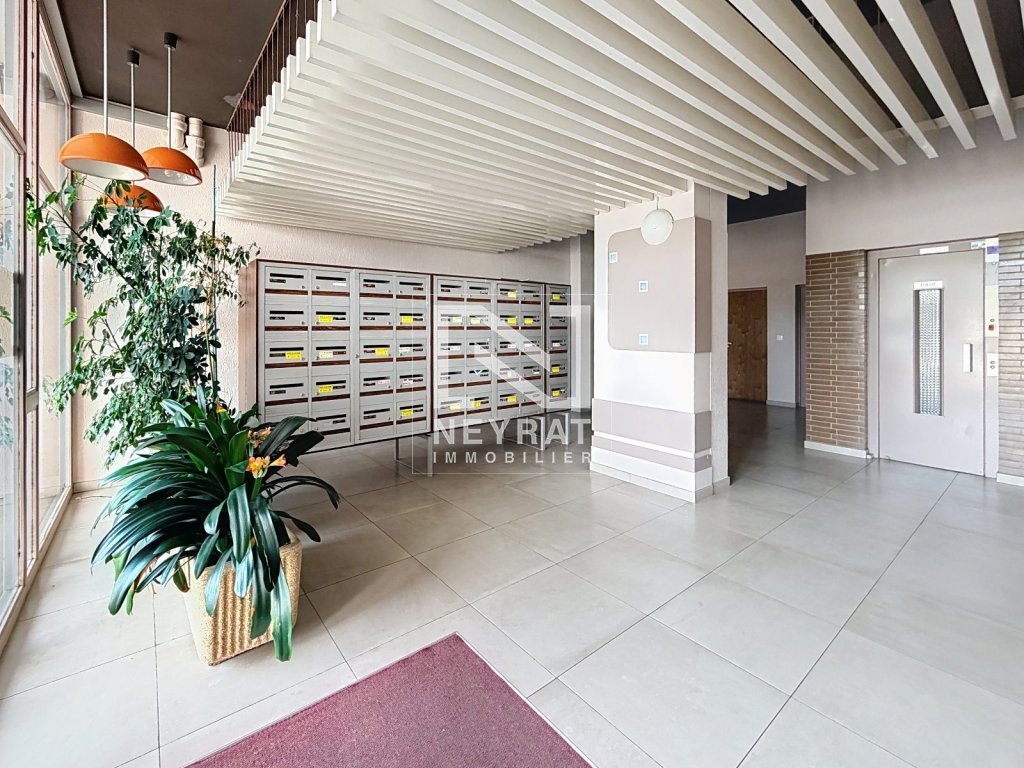 Appartement lumineux avec vue dégagée A VENDRE - DIJON Tire Pesseau - 73.29 m2 - 70 000 &euro;
