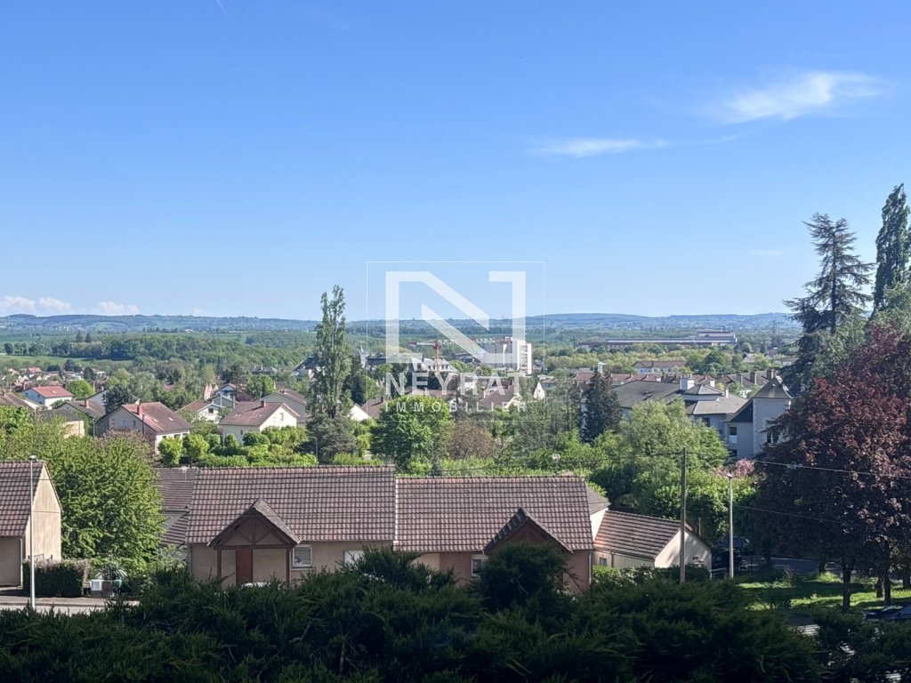 APPARTEMENT T3 - LE CREUSOT - 77.81 m2 - VENDU