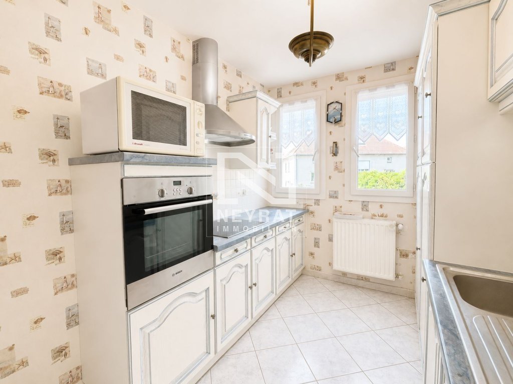 APPARTEMENT T3 A VENDRE - LE CREUSOT - 77.81 m2 - 83 000 &euro;