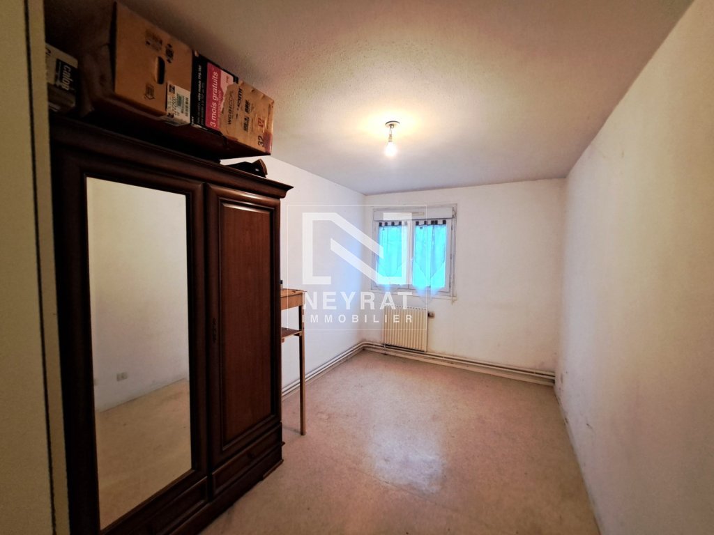 APPARTEMENT T3 - LUZY - 65.65 m2 - VENDU